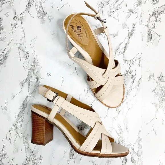 Patricia Nash Block Heel Sandal - Picture 1 of 10